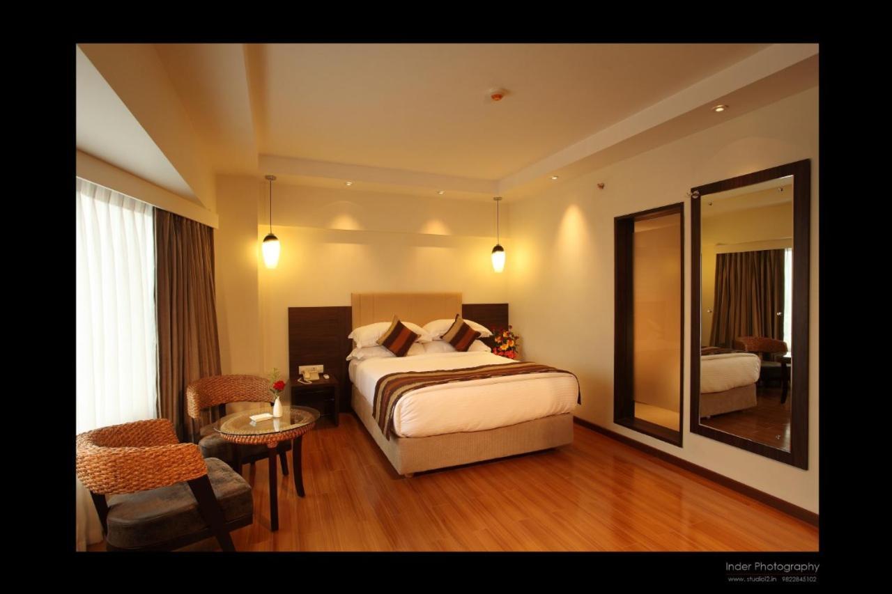 The Altruist Business Hotel Kharadi Púna Kültér fotó