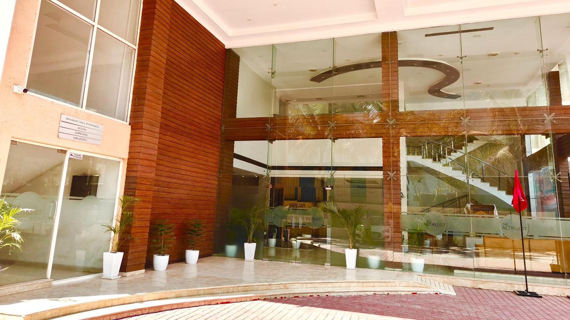 The Altruist Business Hotel Kharadi Púna Kültér fotó
